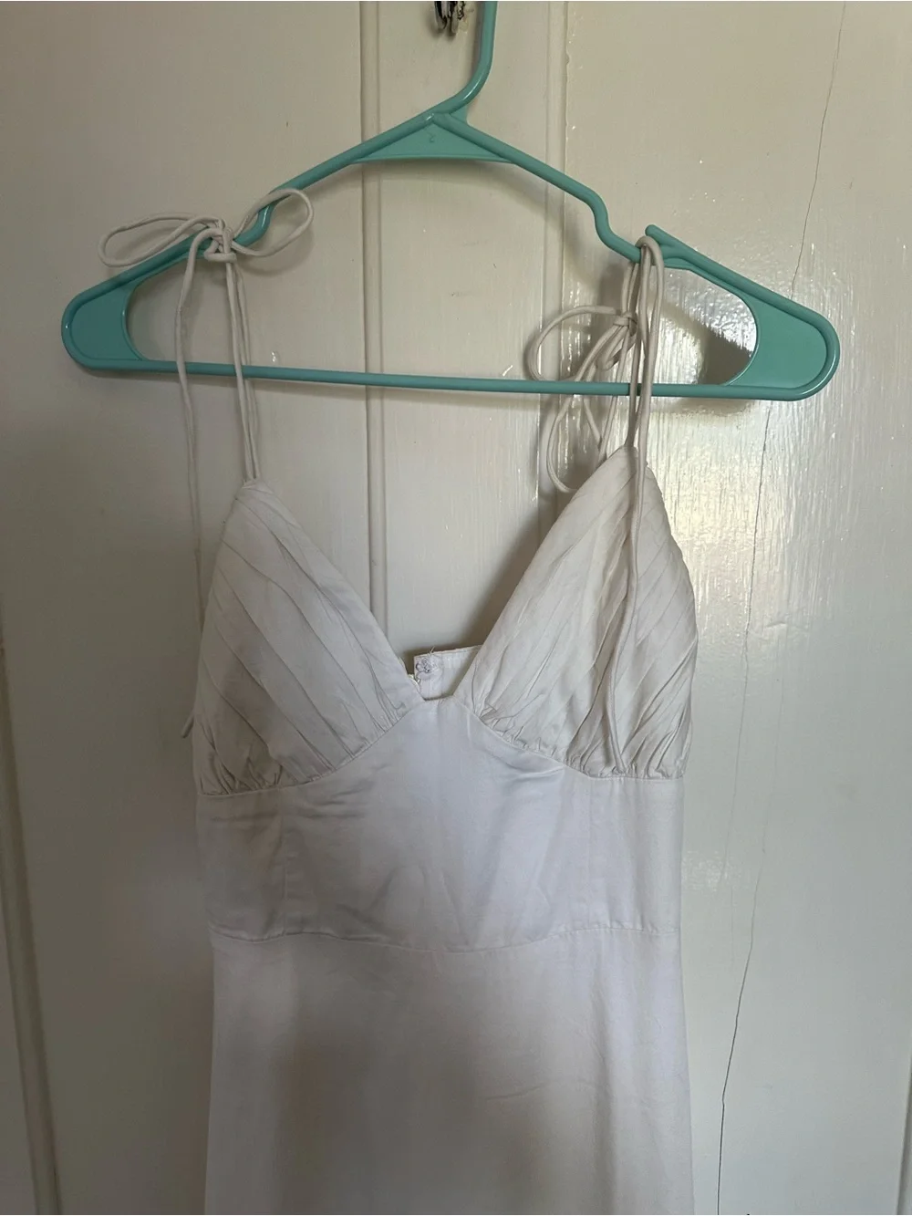 Abercrombie & Fitch White Tie-Shoulder Maxi Dress